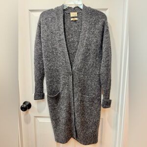 Aritzia grey cardigan XXS